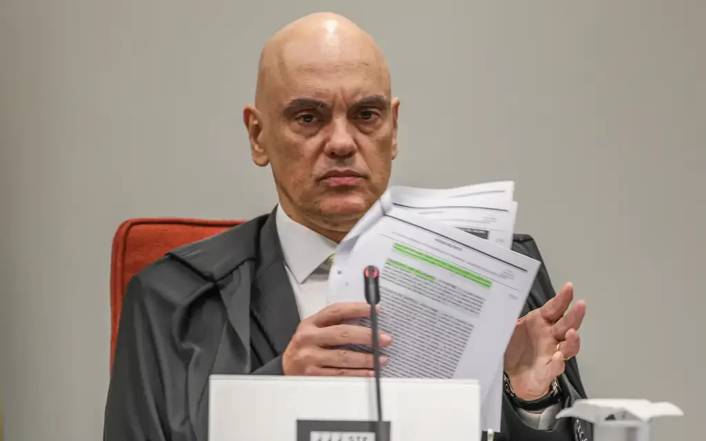 Crusoé: A nova reclamação do Rumble sobre Moraes
