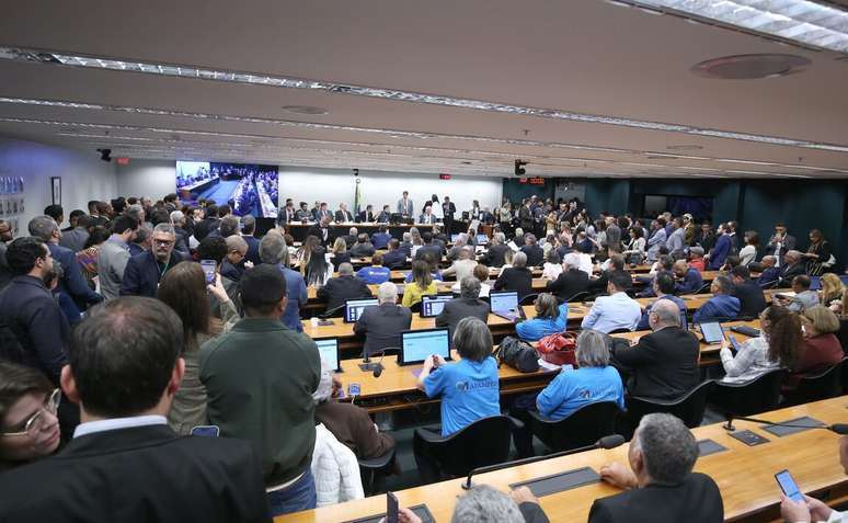 BRASILIA DF NACIONAL RICARDO NUNES 5/07/2025 - Comissv£o Especial sobre o Limite Precatv=rio e Dv©bitos Previdenciv°rios (PEC 66/23) Discussv£o e Votavßv£o do parecer do Relator. Prefeito de Sv£o Paulo, Ricardo Nunes FOTO Kayo Magalhaes/Agencia Camara