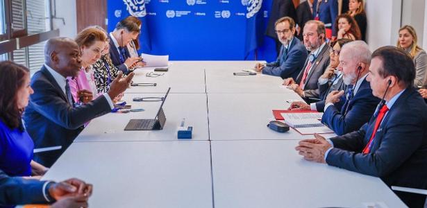 Planalto terceiriza ao PT desgaste a Bolsonaro após tornozeleira, mas abastece militância