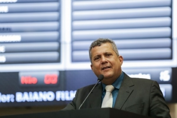 Justiça Eleitoral absolve deputado Baiano Filho sobre suposto caixa dois