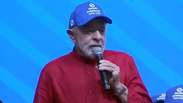 'Não é um gringo que vai dar ordens a este presidente', diz Lula ao subir o tom contra tarifaço de Trump