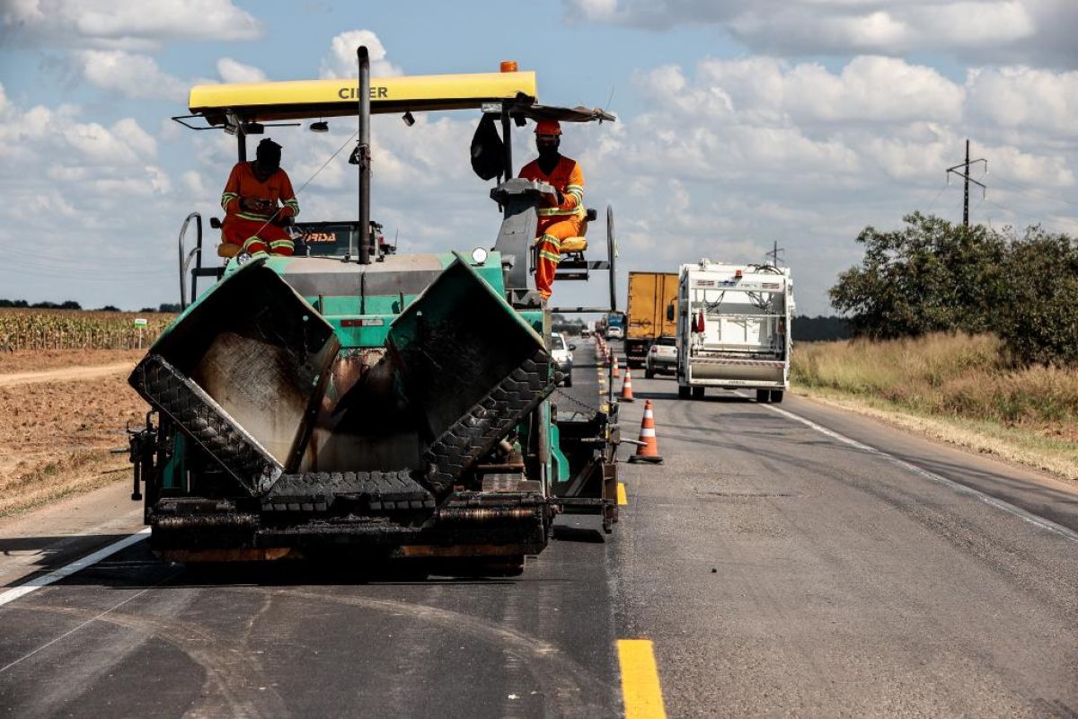 Governo de MT e Nova Rota assinam ordem de serviço para duplicação da BR-163