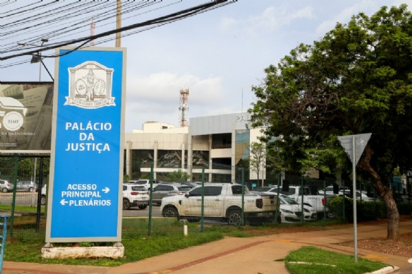 Ação tenta anular lei que concede folga no dia do aniversário de servidores públicos