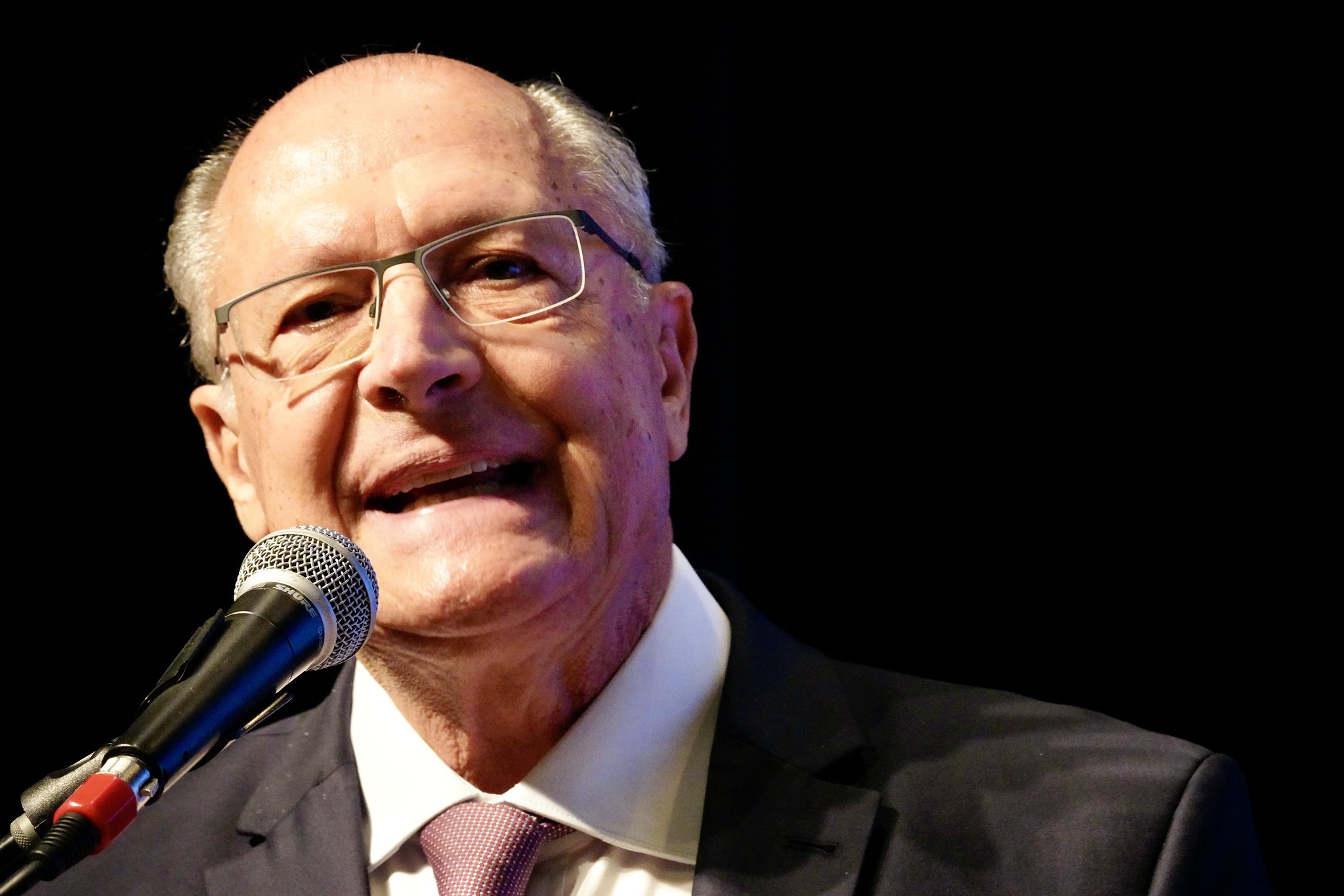 Governo publicará decreto da Lei de Reciprocidade até terça, diz Alckmin