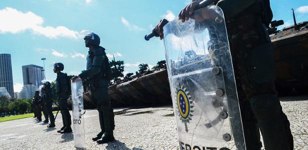 Senado aprova reajuste de 9% em salário de militares com impacto de R$ 8 bi