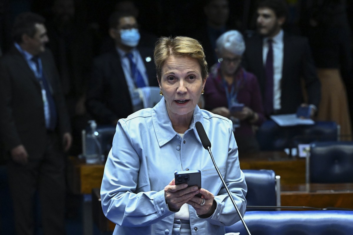 Brasil demora a negociar e Trump 'dobra a aposta', diz ex-ministra da Agricultura