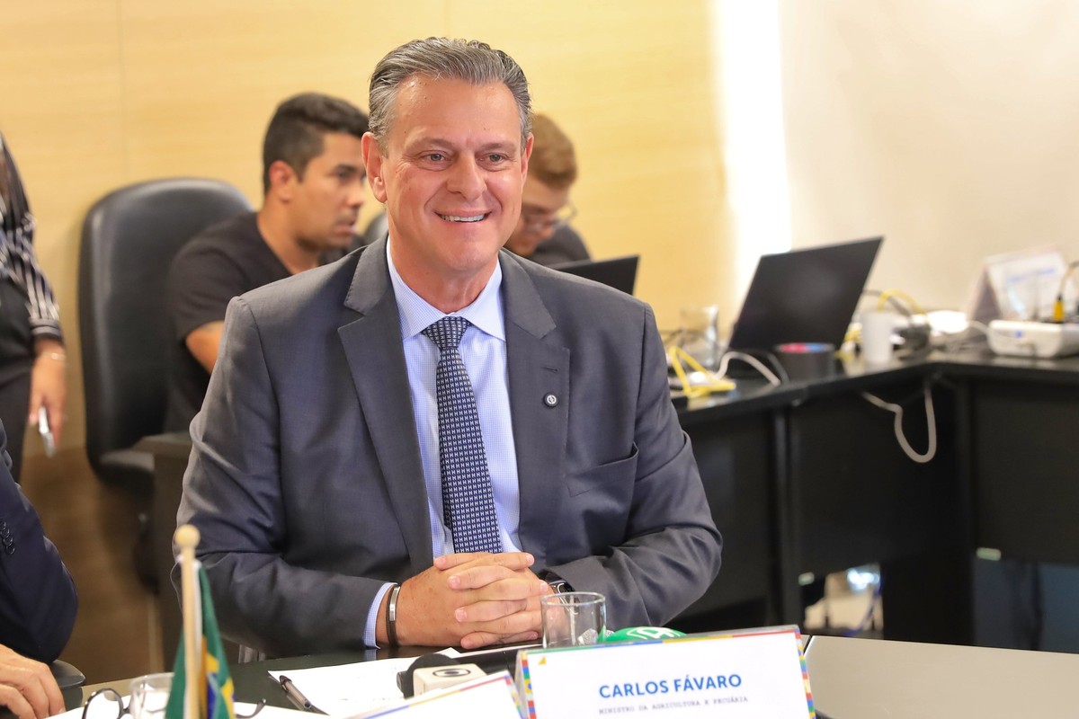 Ministro diz que vai buscar outros mercados para reduzir efeitos das tarifas dos EUA
