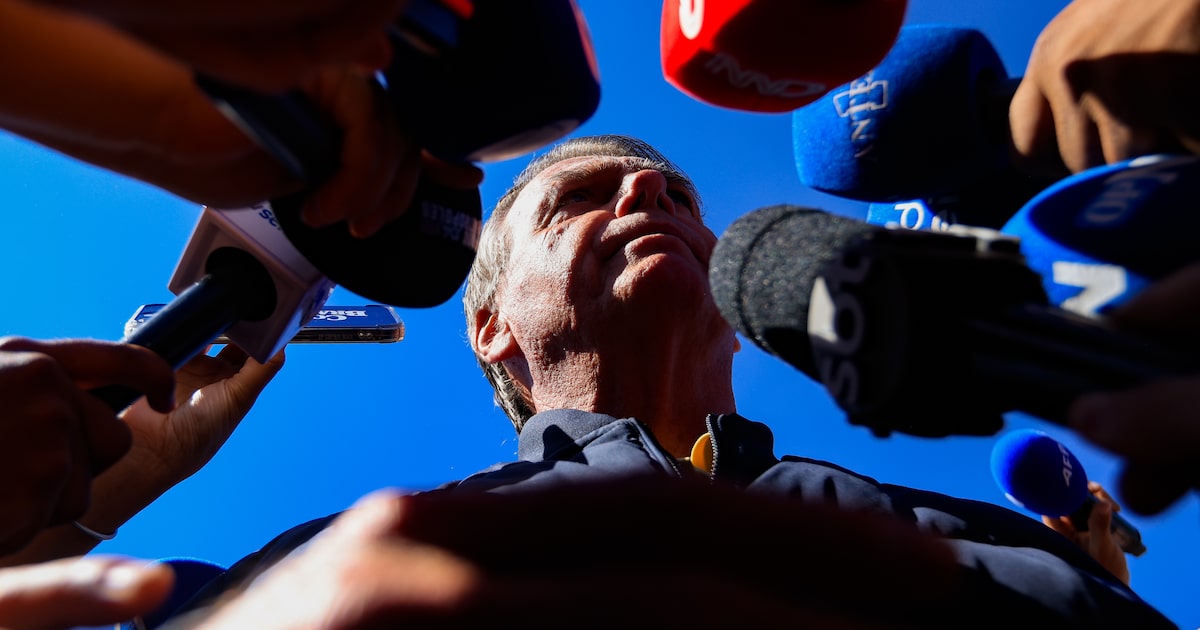 ‘Risco de fuga’: Imprensa internacional repercute operação da PF contra Bolsonaro