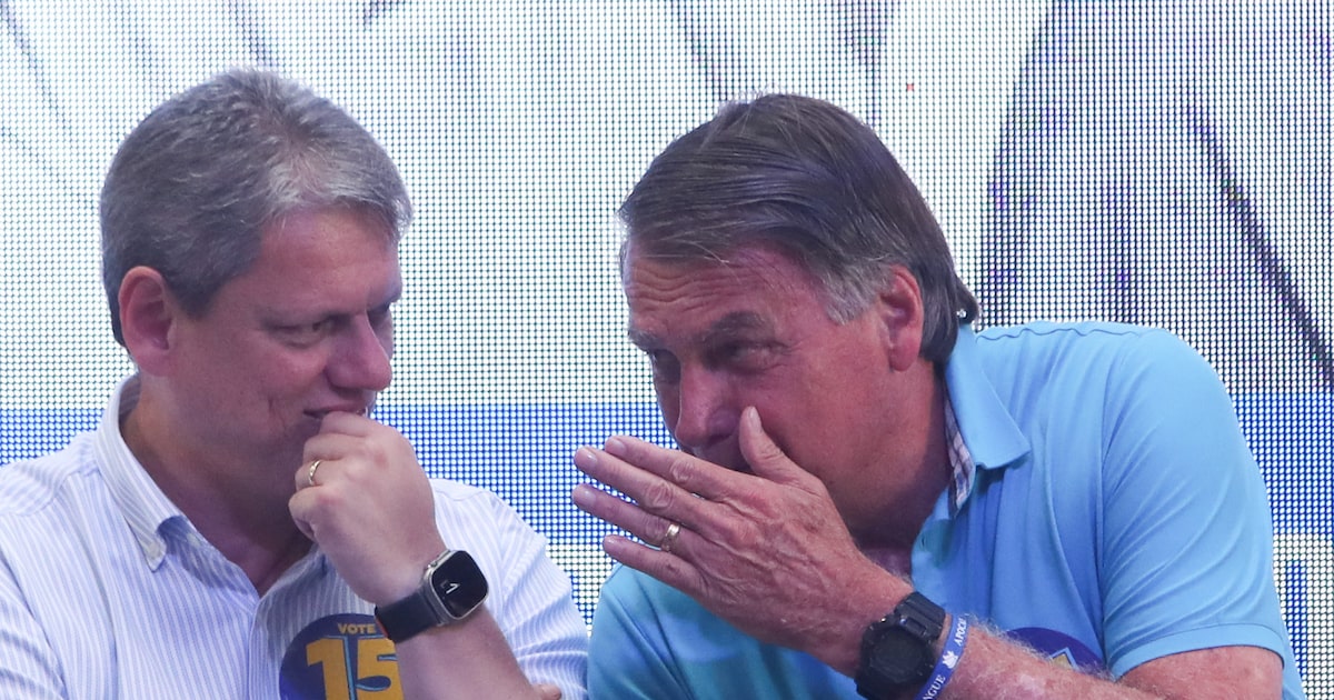 Tarcísio faz aceno a Bolsonaro, liga para ex-presidente e cancela agenda fora de SP após ação da PF