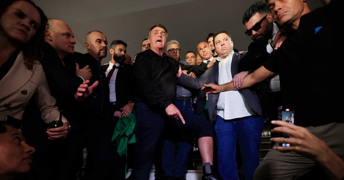 O que Bolsonaro pode ou não pode fazer por conta da decisão de Moraes