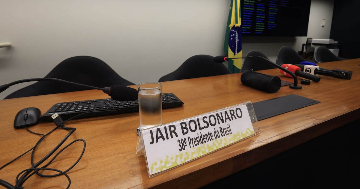 Hugo Motta proíbe comissões da Câmara de fazerem homenagem a Bolsonaro
