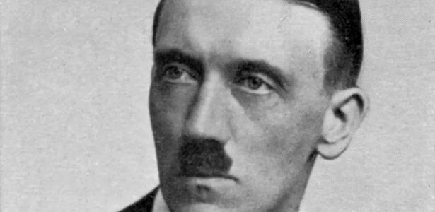 Governo alemão homenageia autores de atentado contra Hitler
