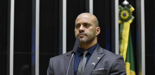 Um mês após o pedido, Moraes autoriza cirurgia de Daniel Silveira
