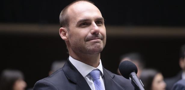 Eduardo é citado 40 vezes em decisão de Moraes com medidas contra Bolsonaro