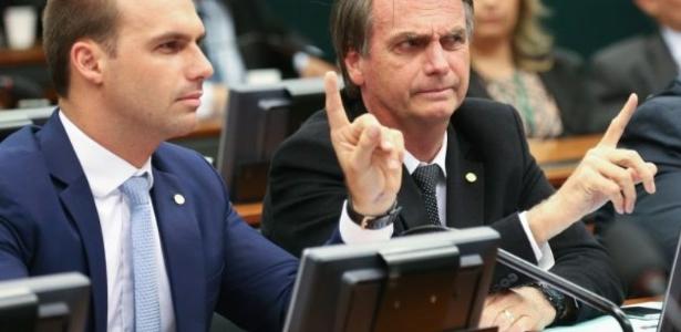 PF analisará e-mails, nuvem e celular em busca de provas contra Bolsonaro
