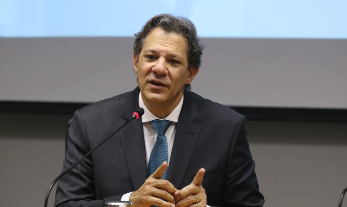 Secretário de Tesouro dos EUA quer reunião com Haddad para discutir tarifaço