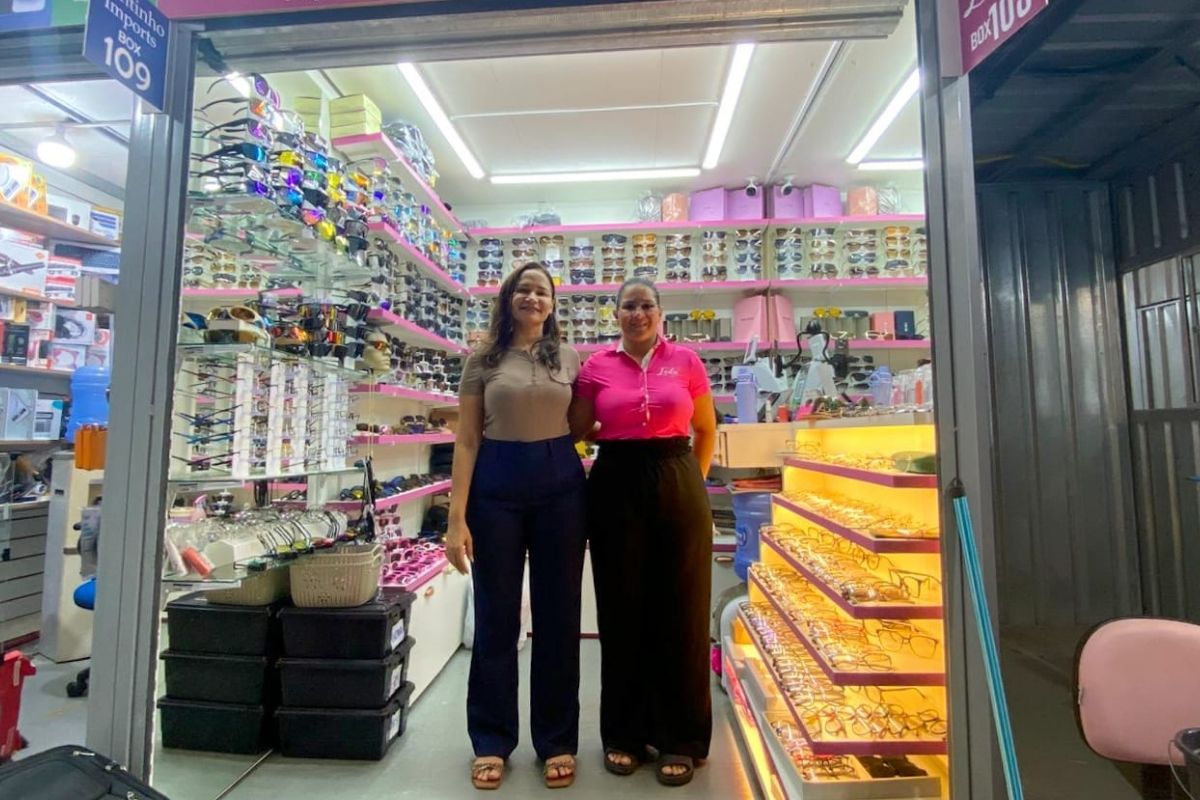 Lediane Silva Oliveira está no Shopping Popular desde 2011. (Foto: Primeira Página/ Haillyn Heiviny)