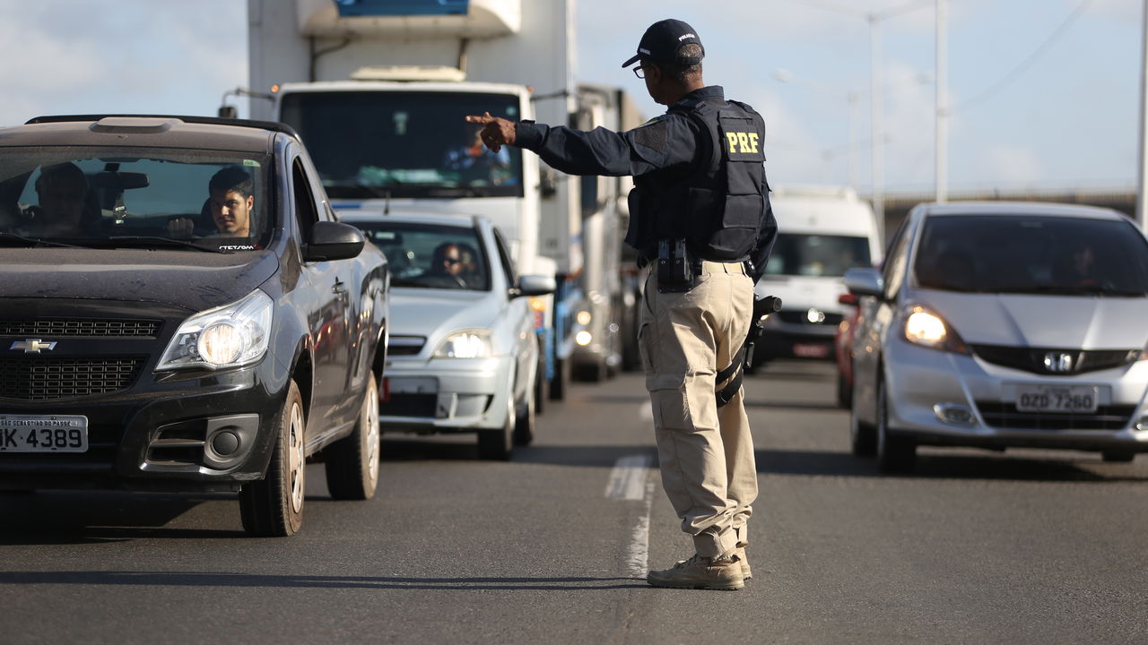 Como evitar prejuízos e recorrer de uma multa de trânsito em 2025
