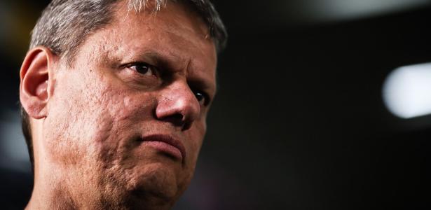 Josias: Tarcísio se reposiciona após andar como barata tonta com tarifaço