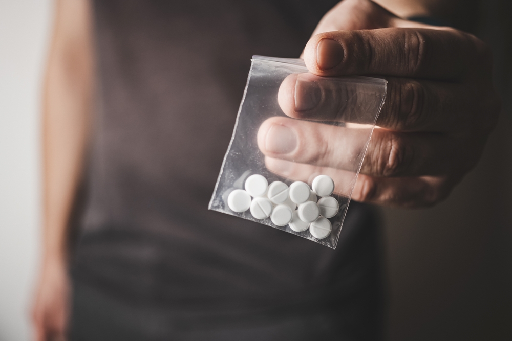 Tramadol: conheça os riscos e efeitos colaterais do analgésico opioide | Vida Saudável