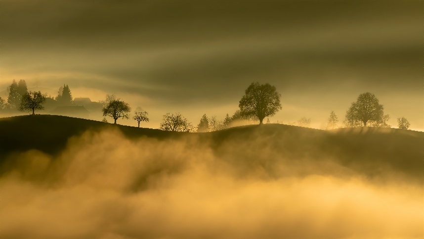 Frente fria avança e provoca chuvas no fim de semana