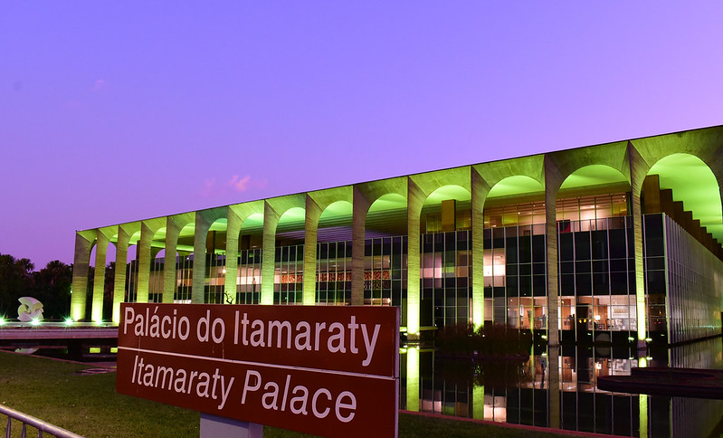 Governo brasileiro diz que dialogará com a China sobre taxação da carne