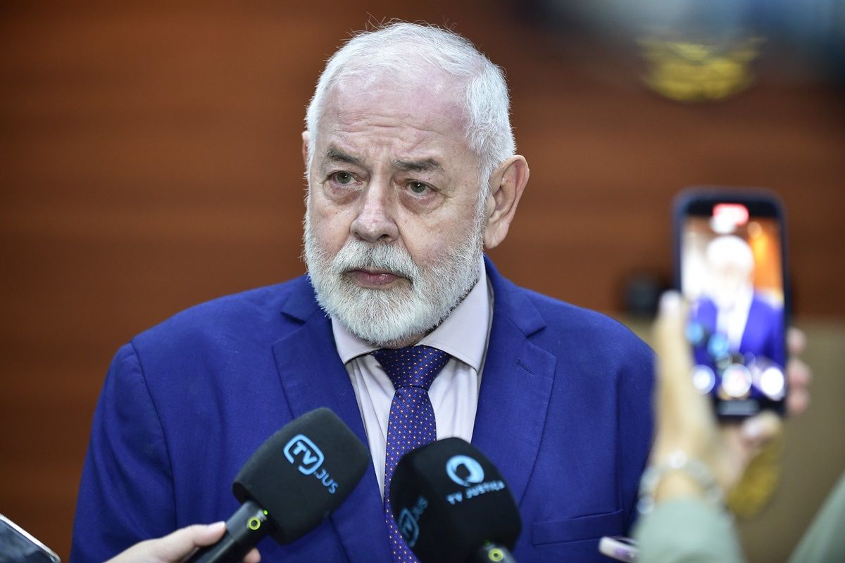 TJ exonera 9 servidores de gabinete de desembargador afastado