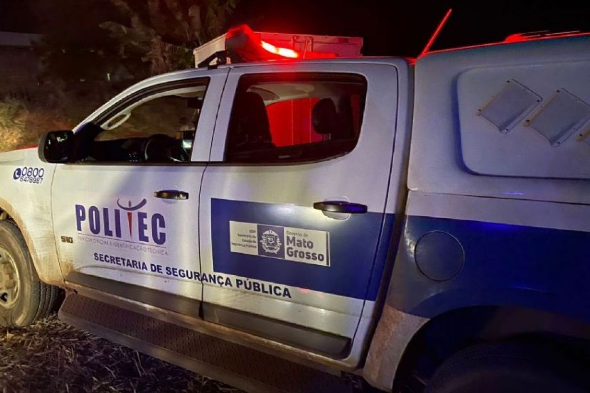 Jovem é morto com tiro na cabeça na frente de universidade em MT