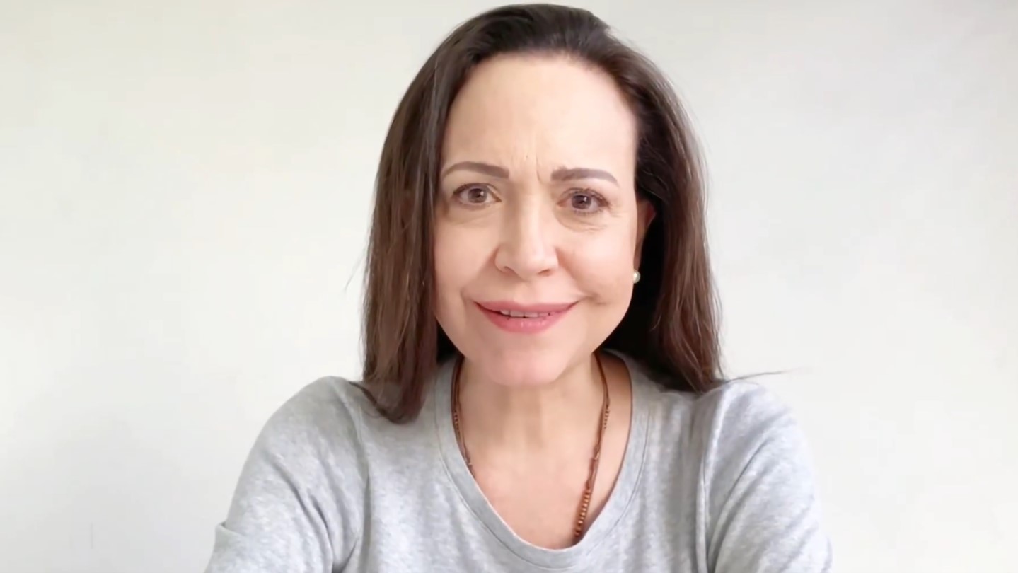 María Corina defende libertação de presos políticos como “primeiro passo” para transição