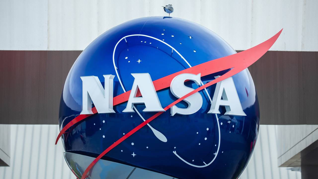 Governo dos EUA desativa maior biblioteca de pesquisa da NASA
