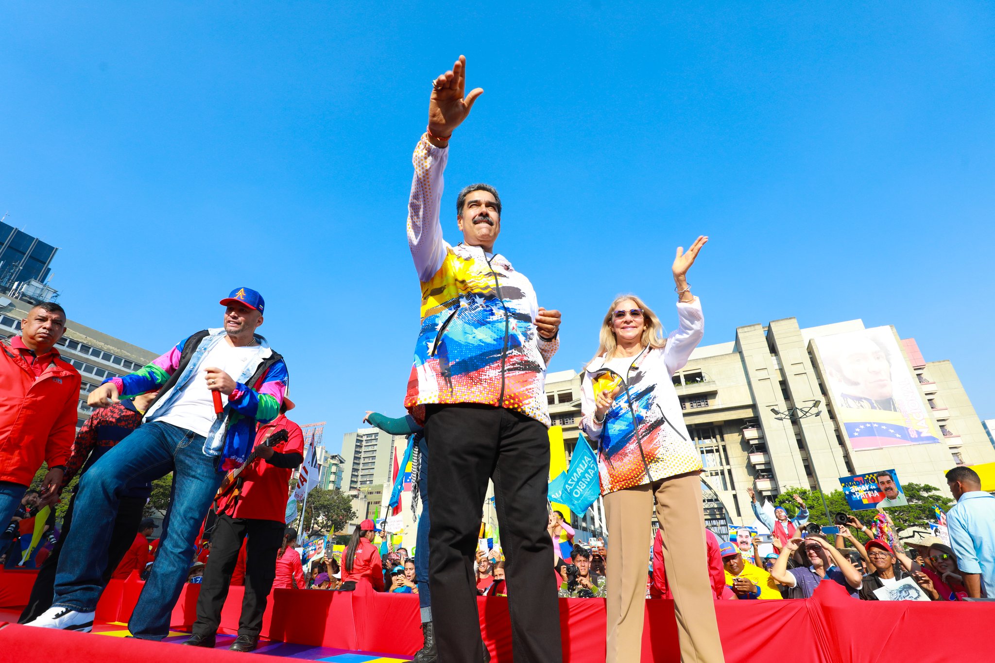 Crusoé: Chavismo de joelhos para Trump