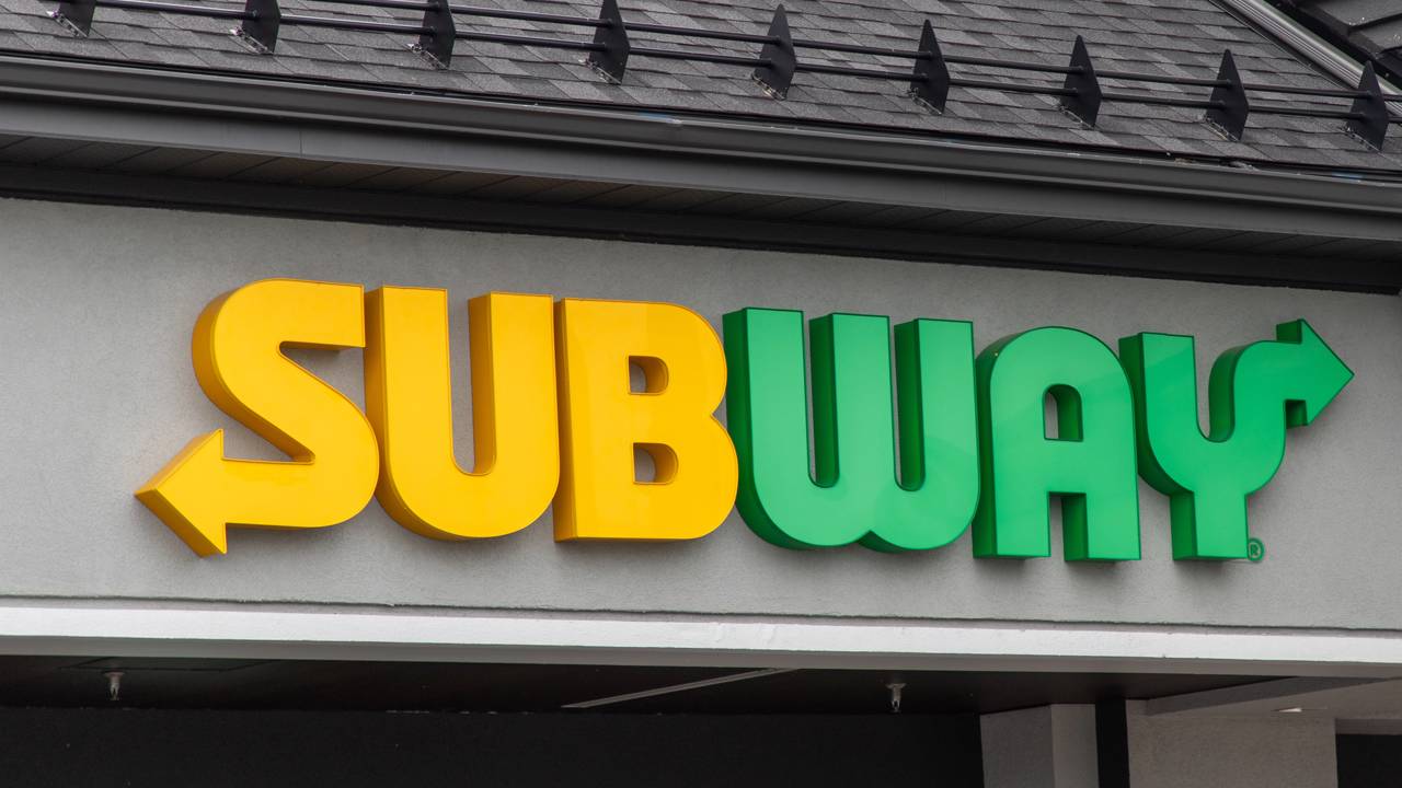 Venda bilionária salva uma das maiores redes de fast-food do mundo da falência