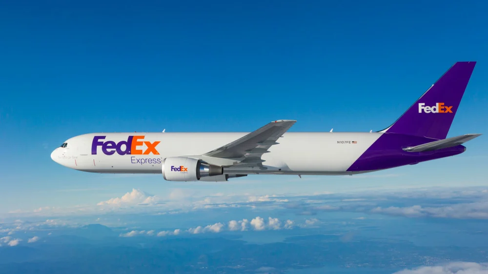 FedEx encerra entregas domésticas no Brasil