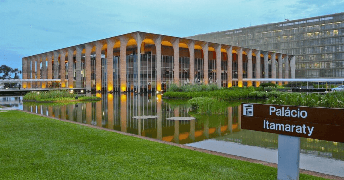 Não há registro de vítimas brasileiras em incêndio na Suíça, diz Itamaraty