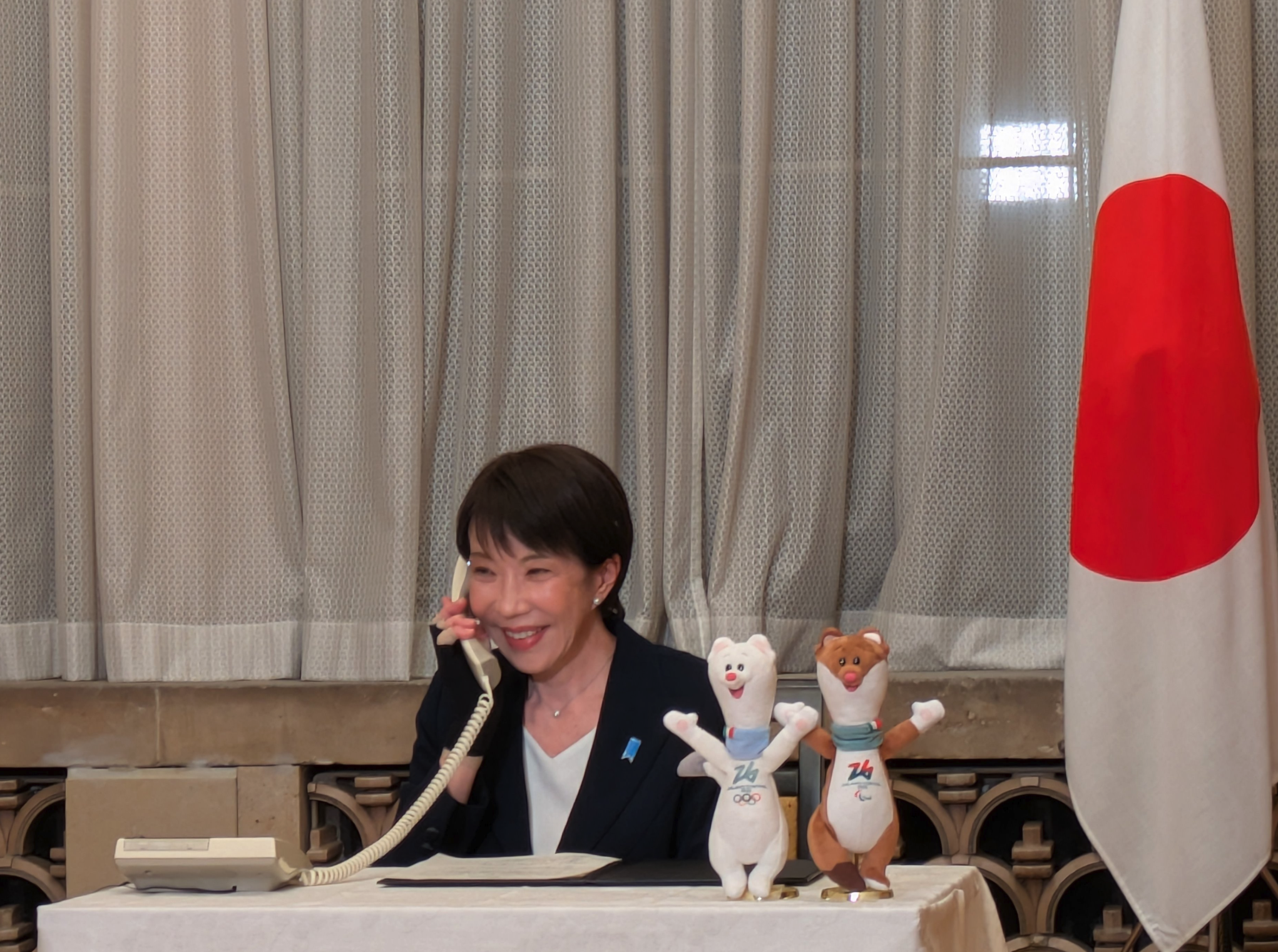 Partido de Sanae Takaichi se aproxima de vitória histórica no Japão