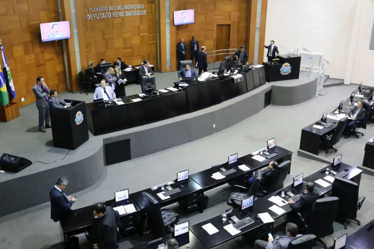 Deputados pedem abertura de CPIs para apurar demarcações de terra na fronteira