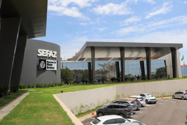 Estado adia cobrança de ICMS na importação, amplia benefício e deixa fertilizantes de fora