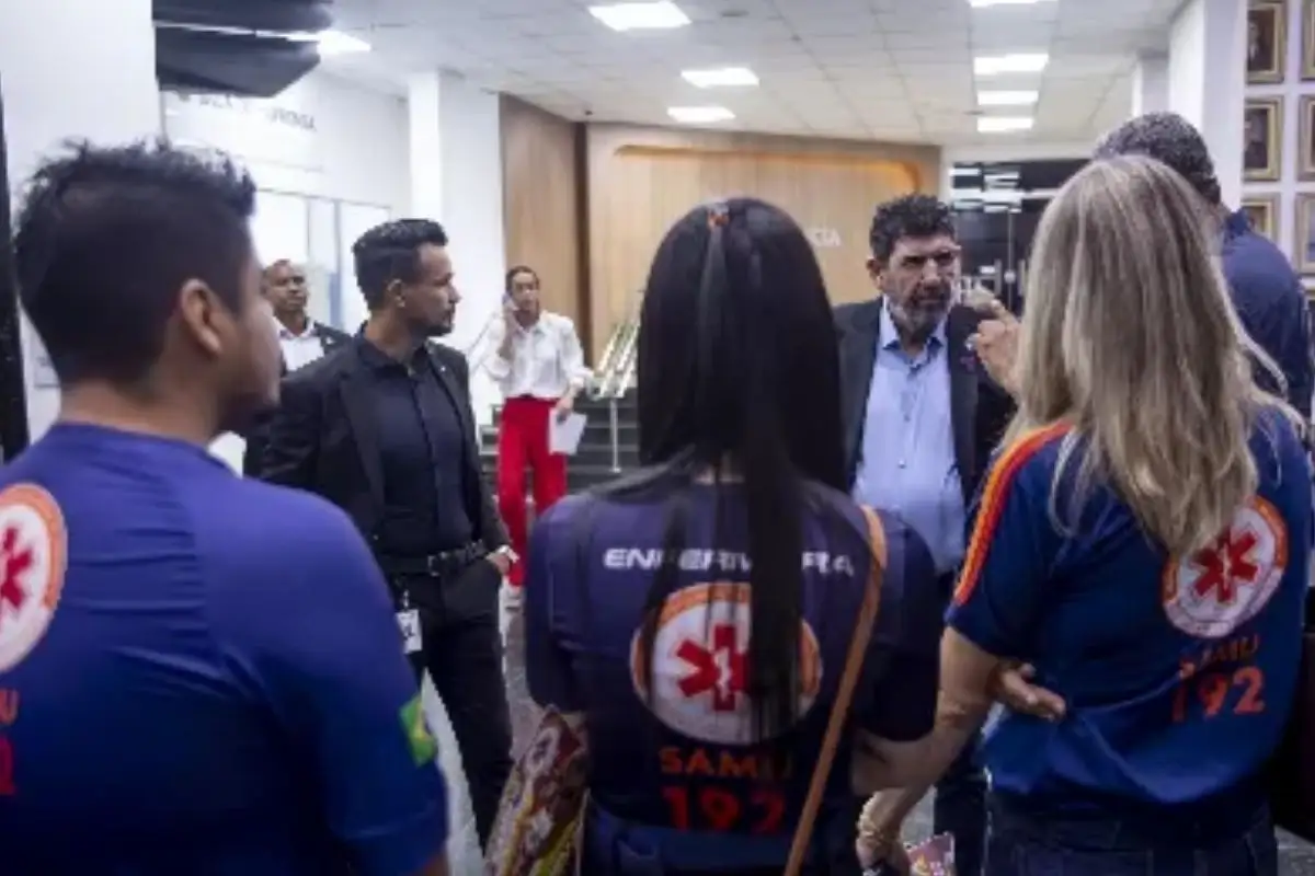 Profissionais do samu foto almt