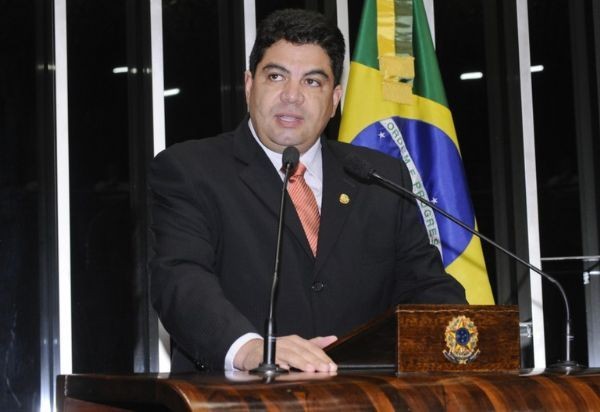 Cidinho comemora avanços no dia do avicultor mas faz alerta