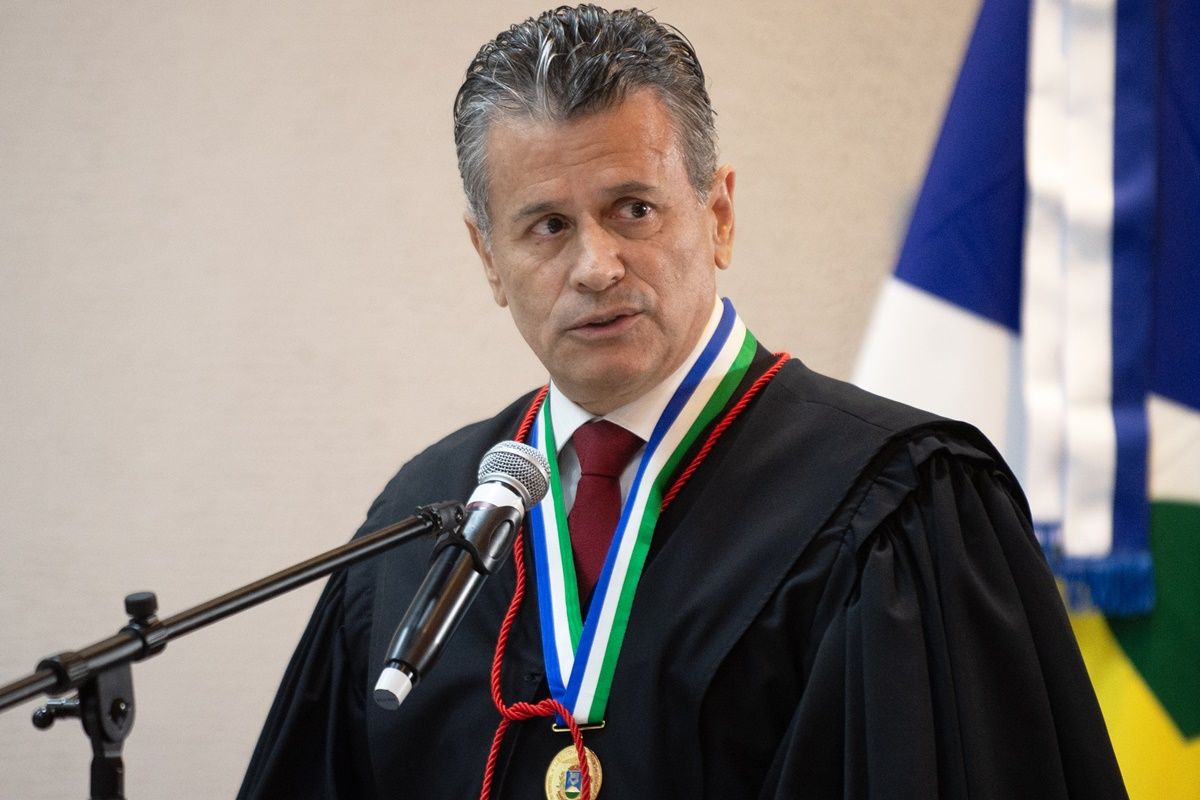 TJ barra prova em SP e suspende concurso para promotor do MPE