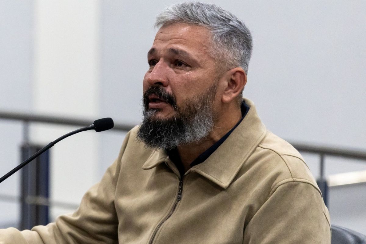 Após três dias, júri condena investigador a dois anos de prisão