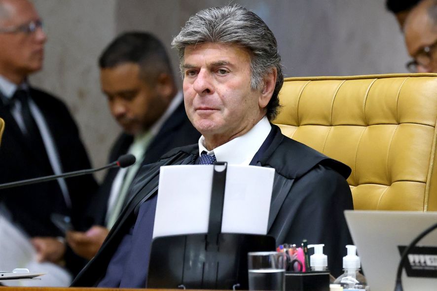 STF tem 2 votos para manter pai e primo de Vorcaro presos