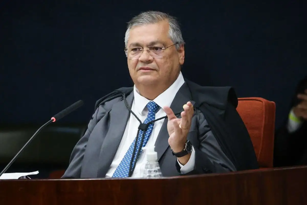 Flávio Dino denuncia ameaça de morte em aeroporto de São Paulo