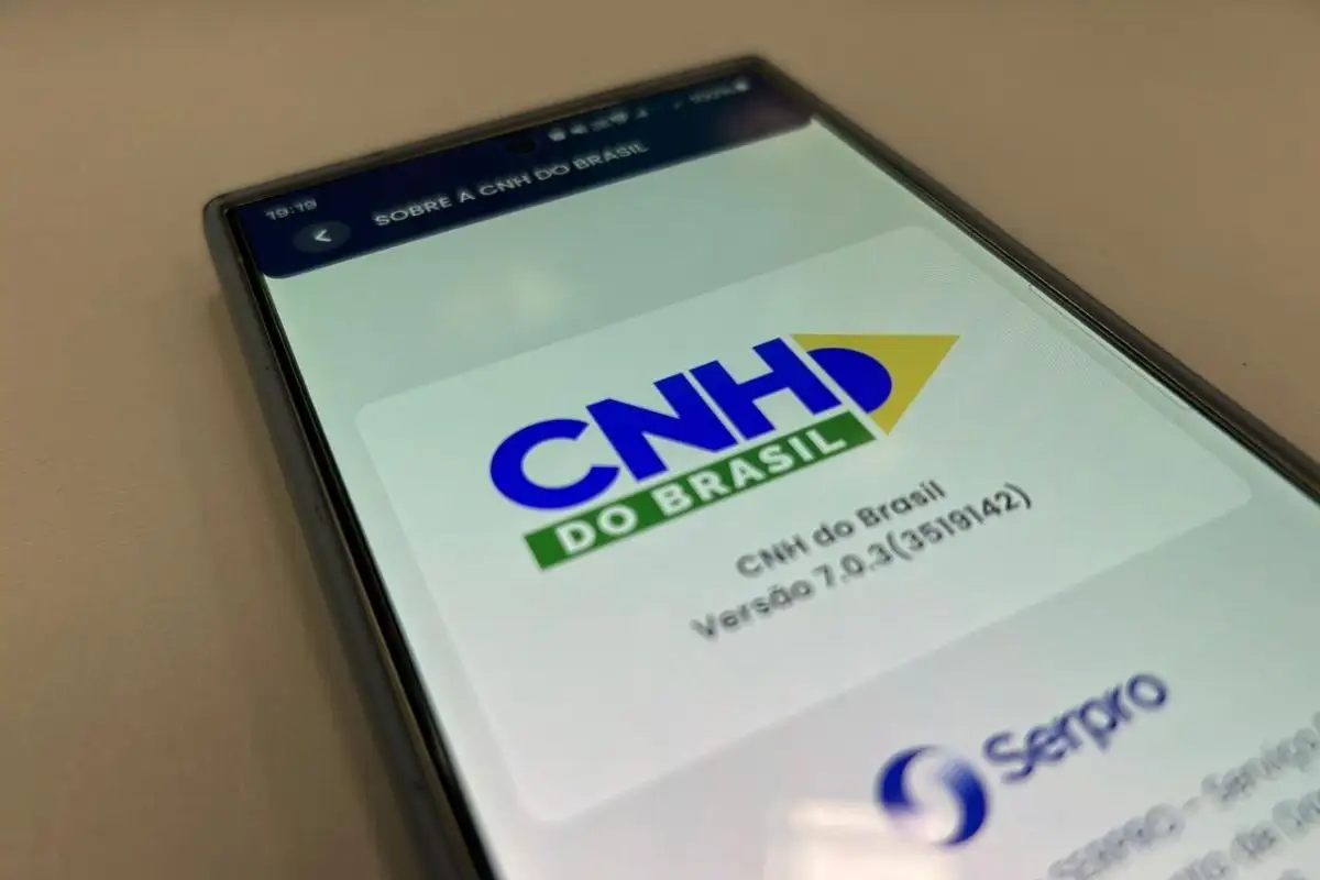 Prefeitura de MT veta CNH digital e relógios eletrônicos em prova