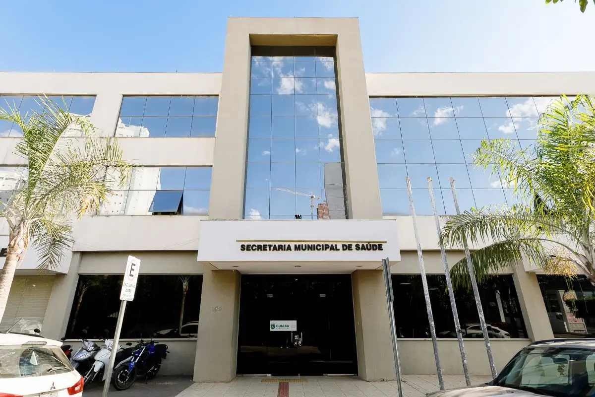 Ex-secretária de Saúde e servidores são condenados a devolver R$ 448 mil
