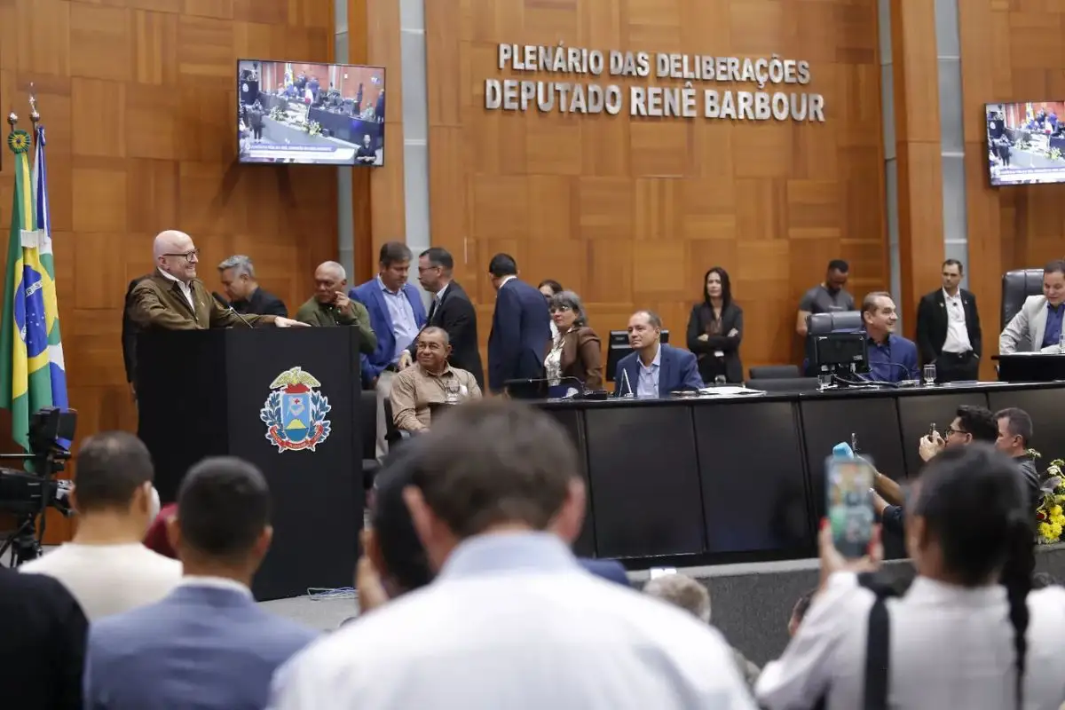 Governo promete ampliar o Repesca para pescadores afetados pela Lei do Transporte Zero