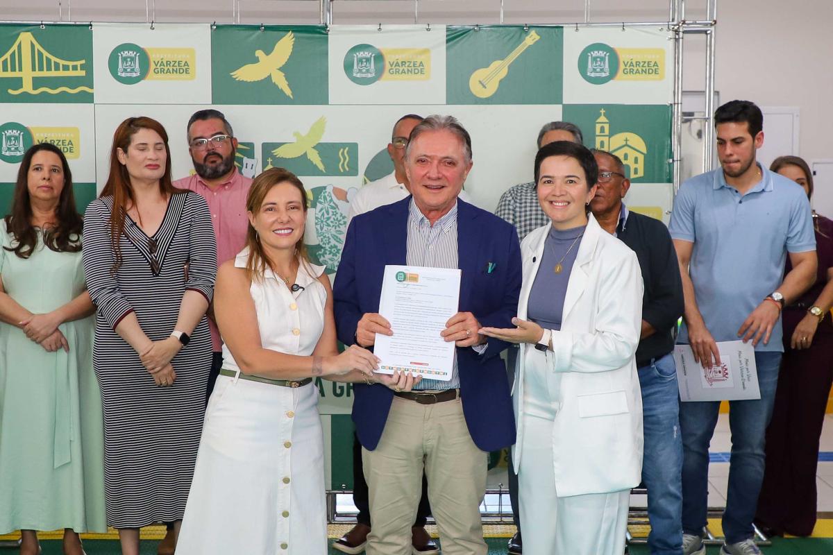Antonio Joaquim participa da inauguração de CMEI que amplia em 250 vagas a educação infantil em Várzea Grande