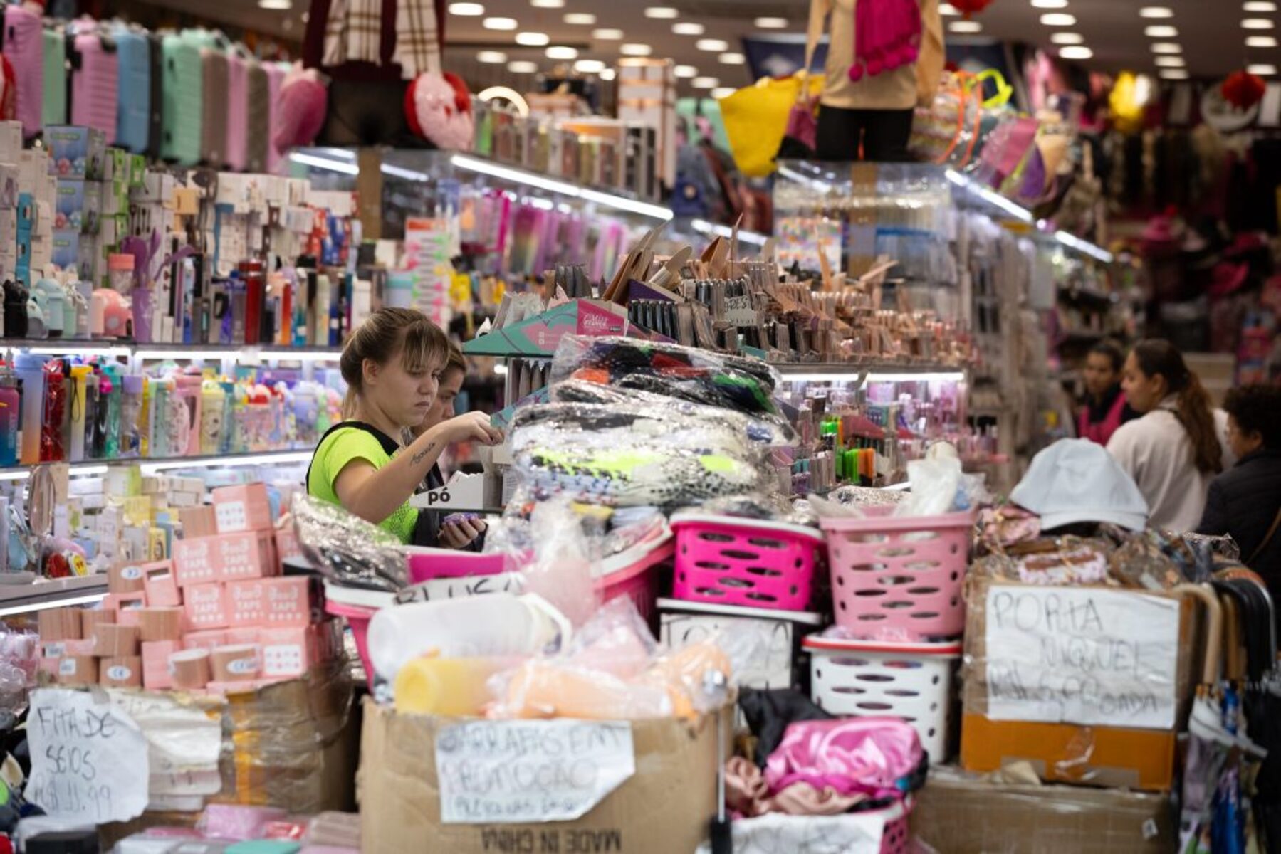 Os cuidados ao comprar presentes no Dia dos Namorados