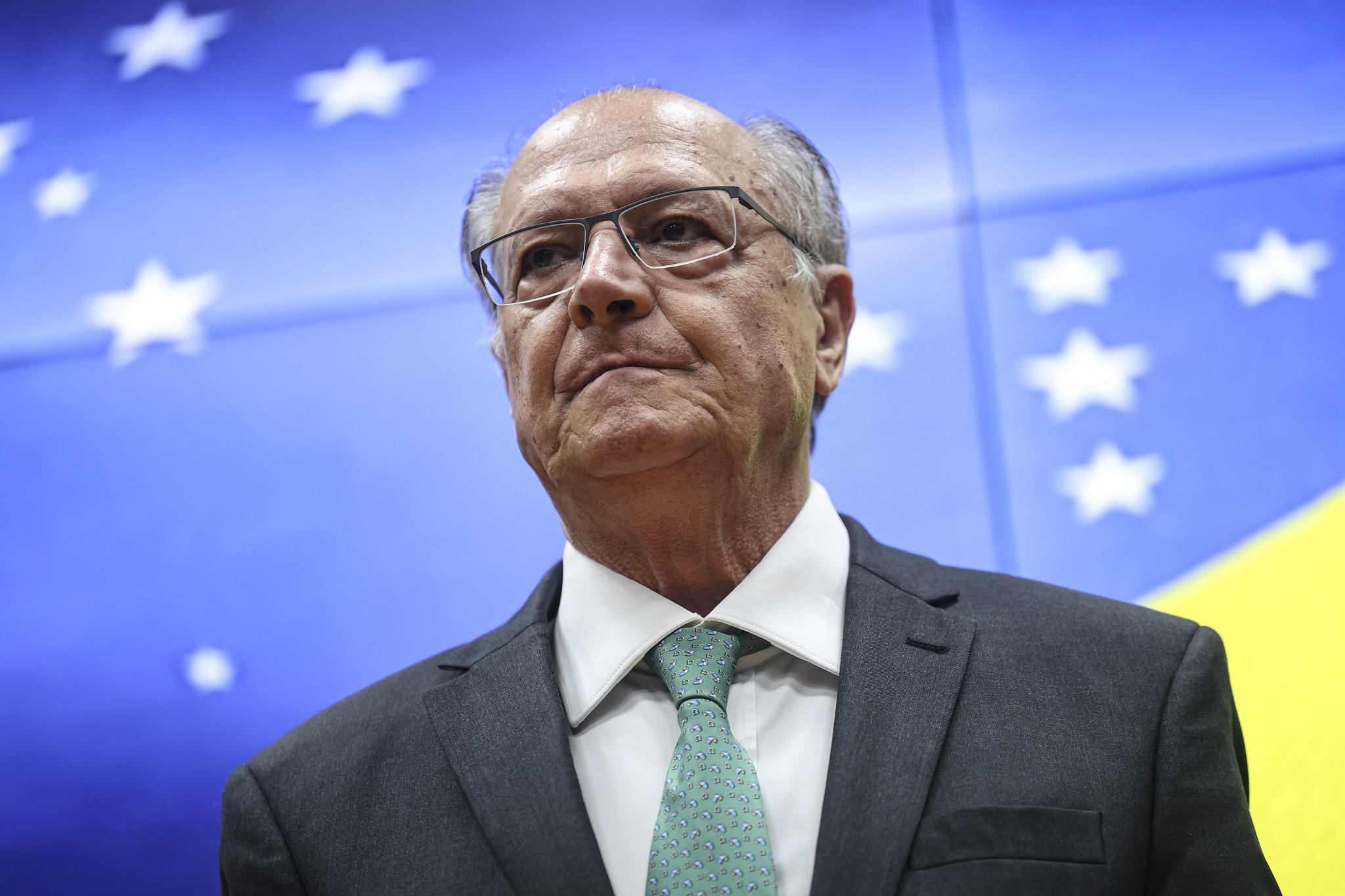 Alckmin se reúne com ministros e Itamaraty para discutir tarifa de 25%