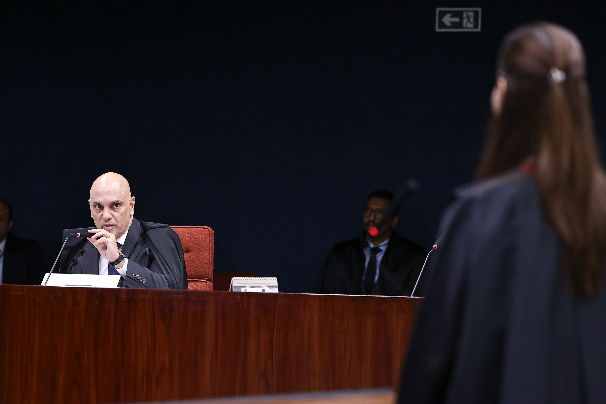 Crusoé: EUA mencionam ordens de Moraes sobre redes ao cogitar tarifa